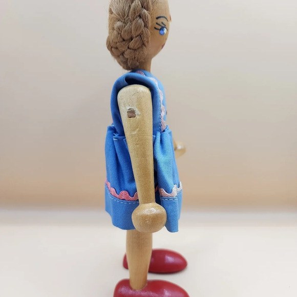 Vintage 50's Polish Wooden Peg Doll Blonde Hair Blue Eyes Moveable Arms - Picture 4 of 7